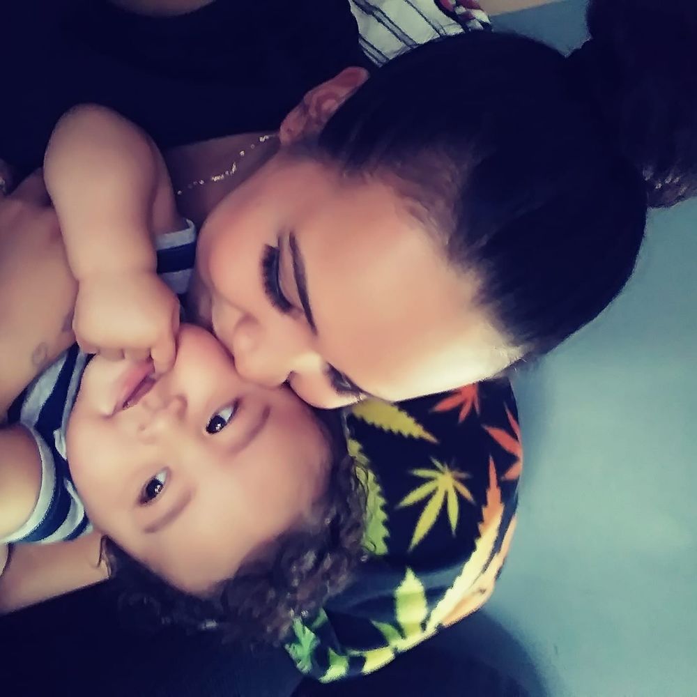 Meet your Posher, Ana